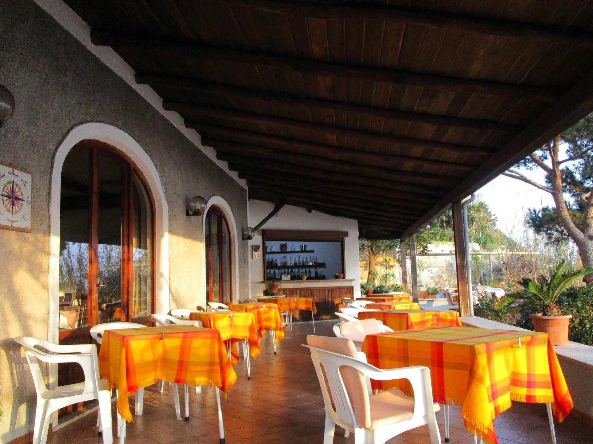 Hotel Villa Al Mare Barano dʼIschia المظهر الخارجي الصورة